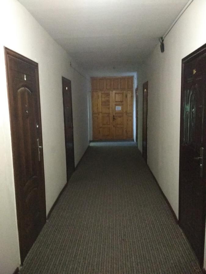 Удеч Hotel Zhidachov Exterior foto
